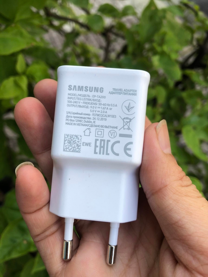 Bộ Cóc Cáp Sạc Nhanh Samsung Galaxy A13 Chính Hãng với công nghệ sạc pin nhanh, dòng điện ra vào ổn định, sử dụng rất bền, không ảnh hưởng sức khỏe